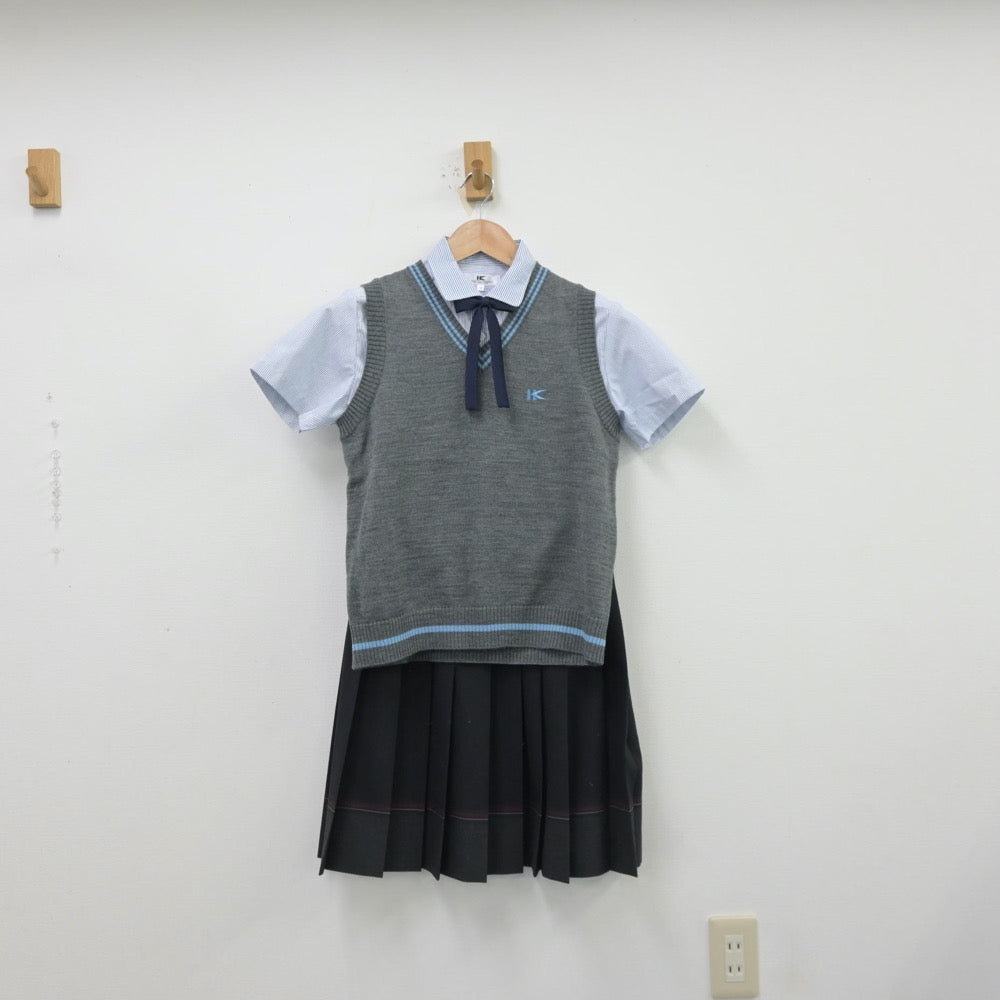 【中古】大阪府 近畿大学泉州高等学校 女子制服 5点（シャツ・ニットベスト・スカート）sf013686