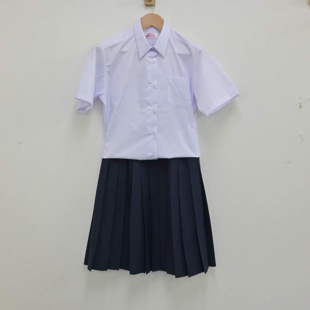 【中古】茨城県 茨城県立久慈中学校 女子制服 3点（シャツ・スカート）sf013694