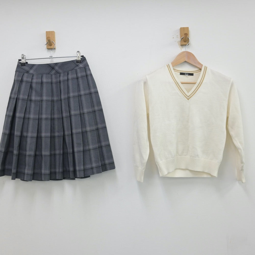 【中古】埼玉県 昌平高等学校 女子制服 3点（ニット・スカート）sf013711