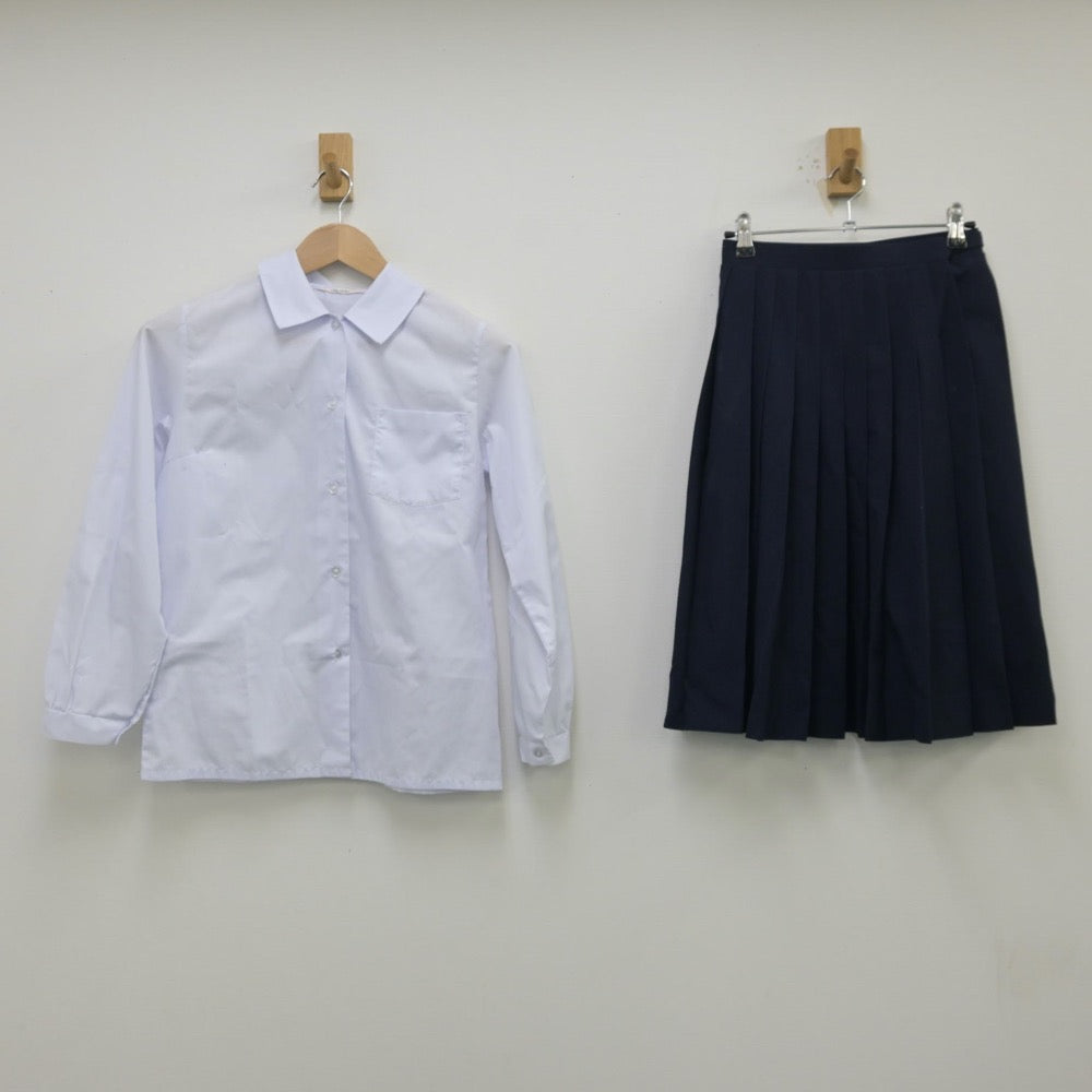 【中古】茨城県 牛久市立牛久第一中学校 女子制服 4点（ブレザー・シャツ・ベスト・スカート）sf013722