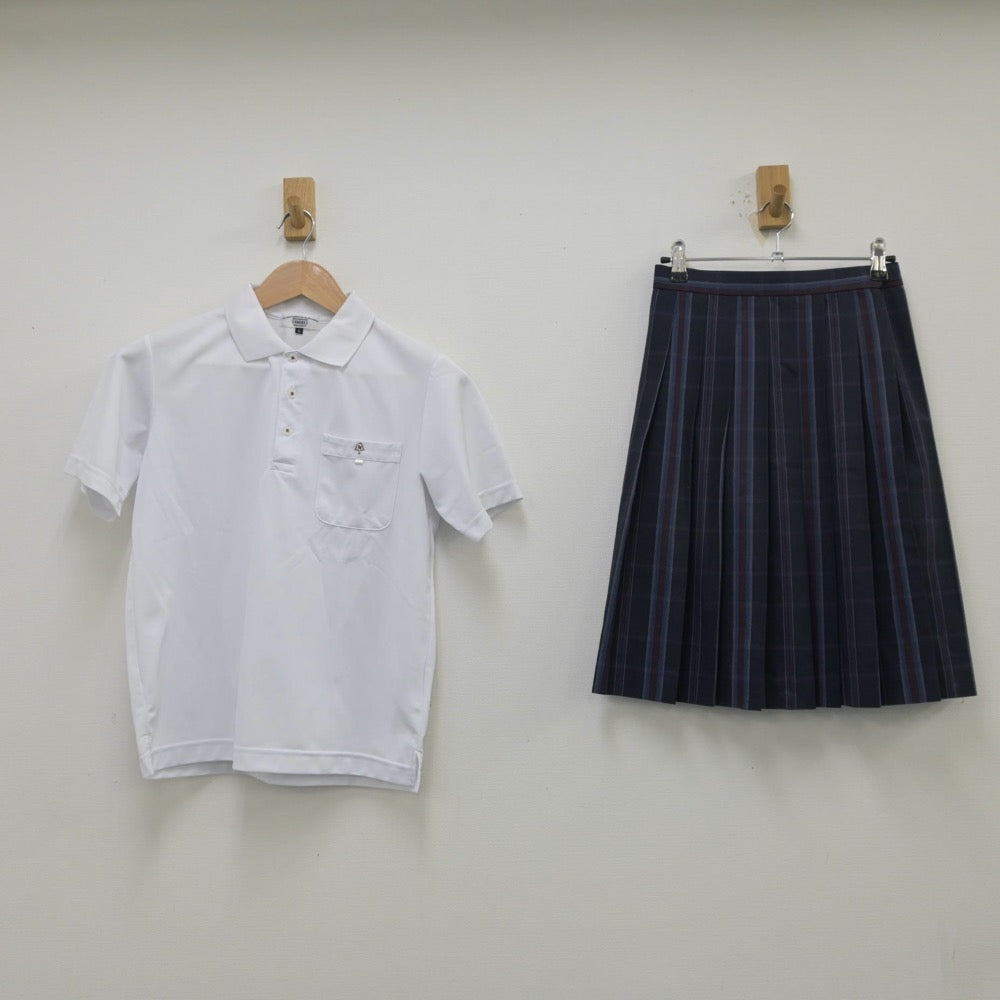 【中古】大阪府 大東市立諸福中学校 女子制服 2点（シャツ・スカート）sf013802