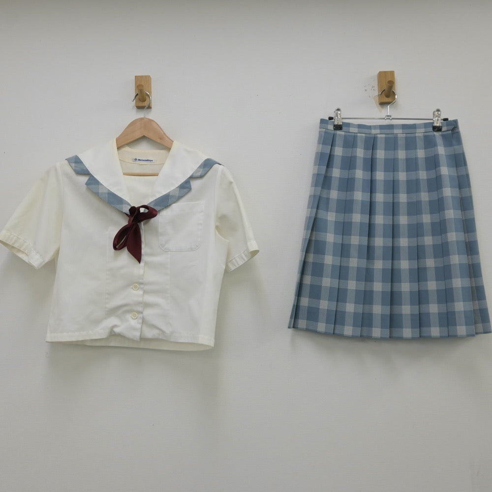 【中古】三重県 鈴鹿中学校 女子制服 3点（セーラー服・スカート）sf013856