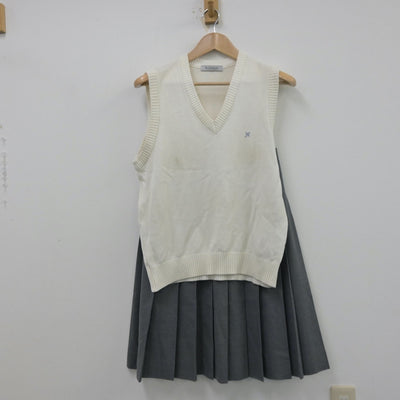 【中古】群馬県 西邑楽高等学校 女子制服 3点（ニットベスト・スカート）sf013878