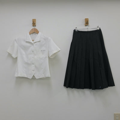 【中古】静岡県 清水桜ヶ丘高等学校 女子制服 2点（シャツ・スカート）sf013895