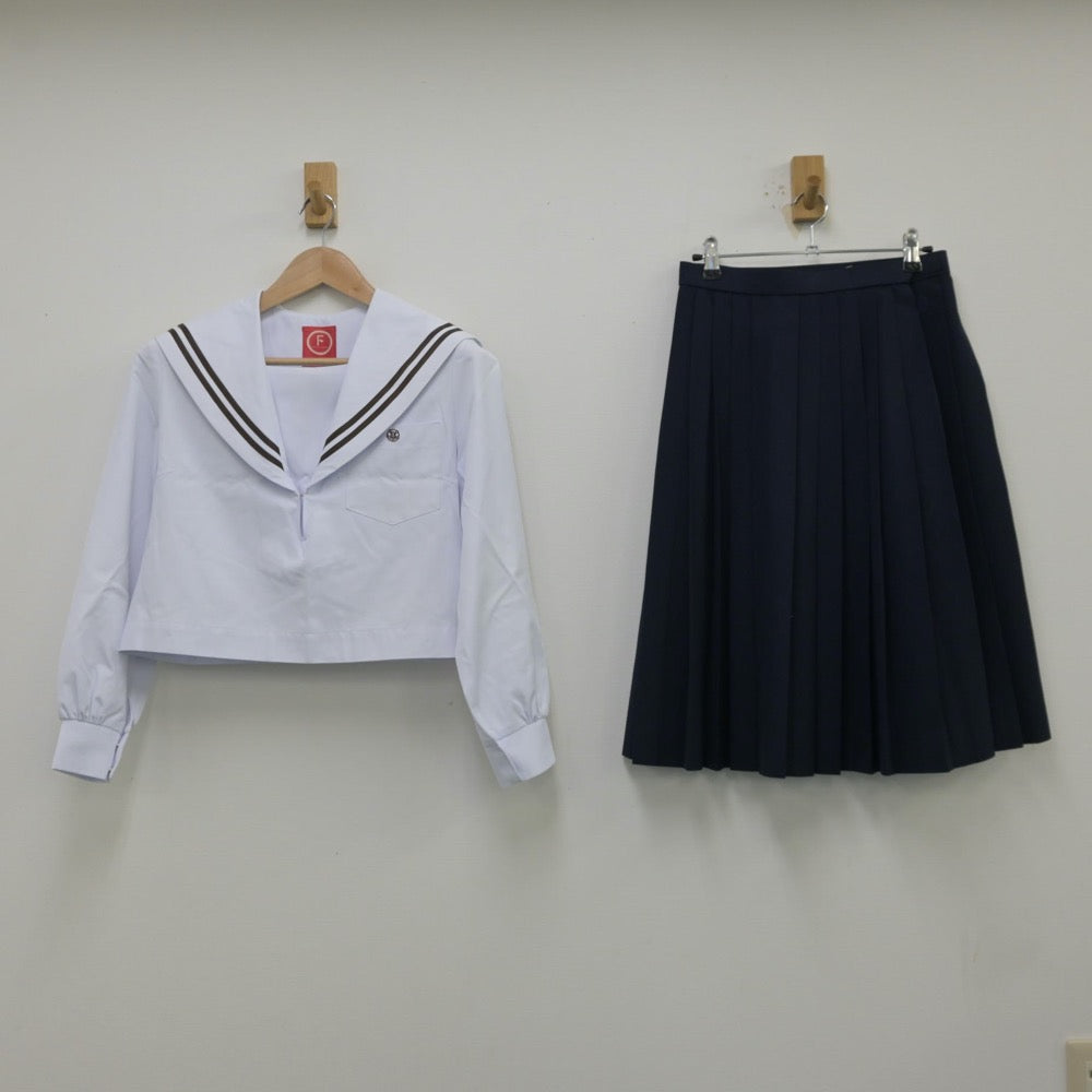 【中古】愛知県 春日井高等学校 女子制服 4点（セーラー服・スカート）sf013902