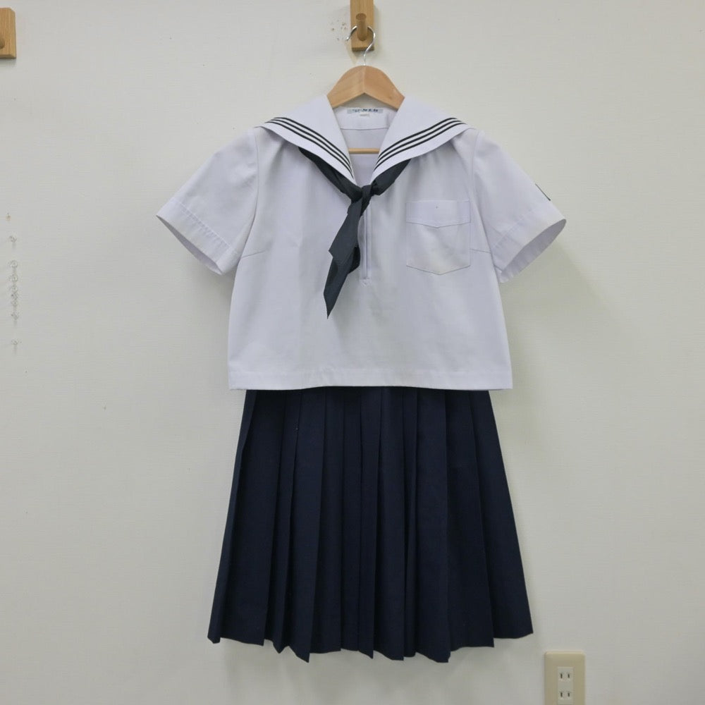 【中古】福岡県 嘉穂高等学校 女子制服 4点（セーラー服・スカート）sf013914