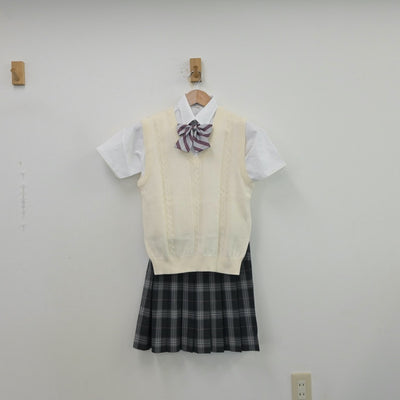 【中古】愛知県 中部大学第一高等学校 女子制服 5点（シャツ・ニットベスト・スカート）sf013950