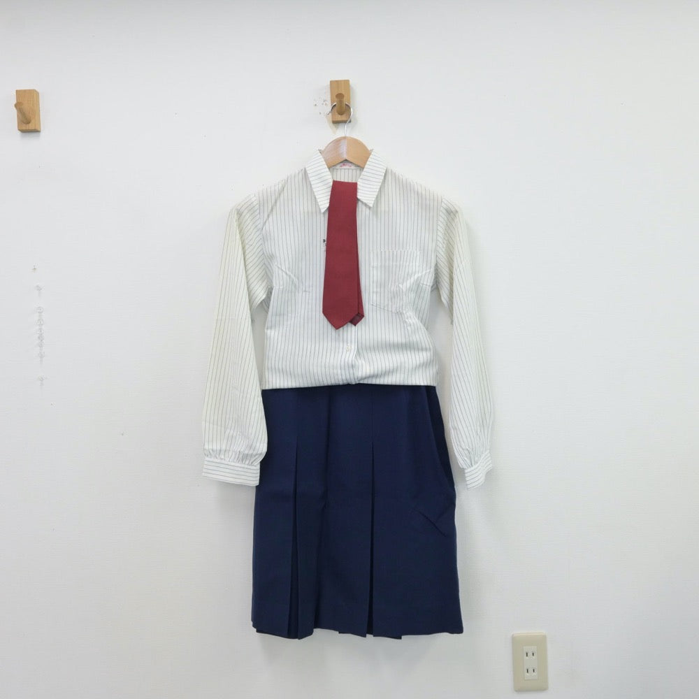 【中古】熊本県 熊本学園大付属高等学校 女子制服 4点（ブレザー・シャツ・スカート）sf013974