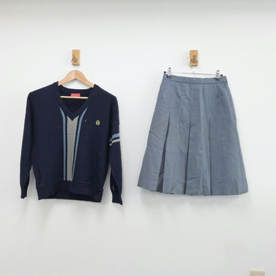 【中古】京都府 京都成安高等学校 女子制服 2点（ニット・スカート）sf014017