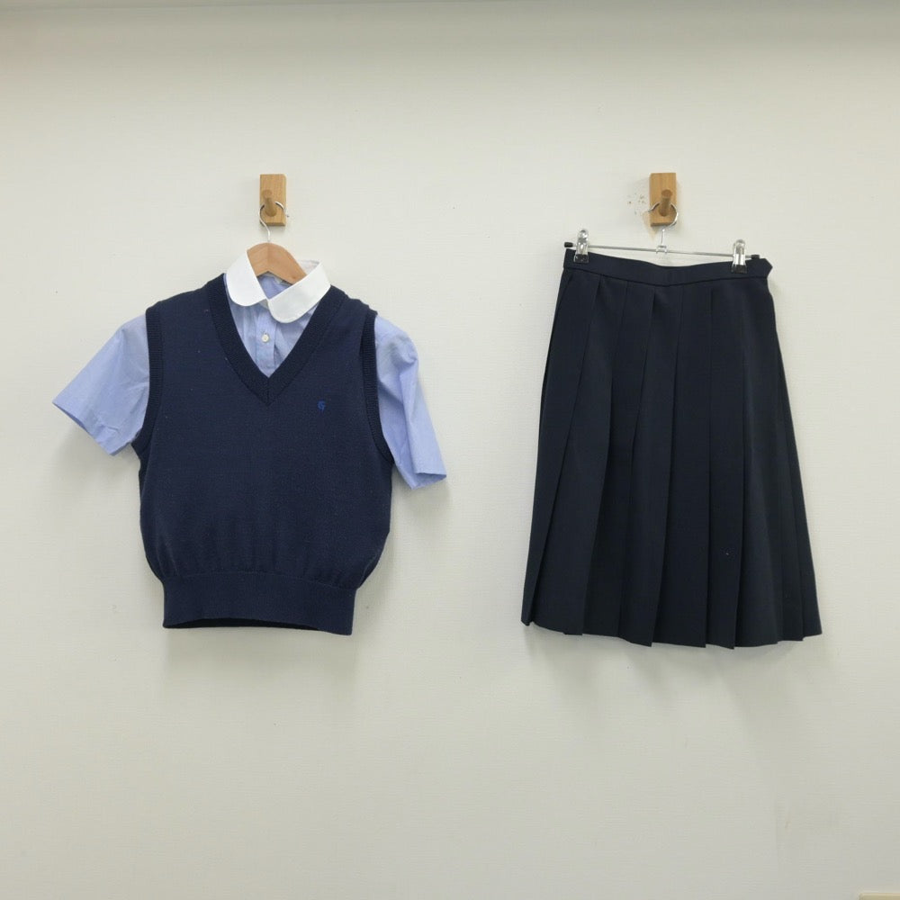 【中古】埼玉県 埼玉県立芸術総合高等学校 女子制服 3点（シャツ・ニットベスト・スカート）sf014038