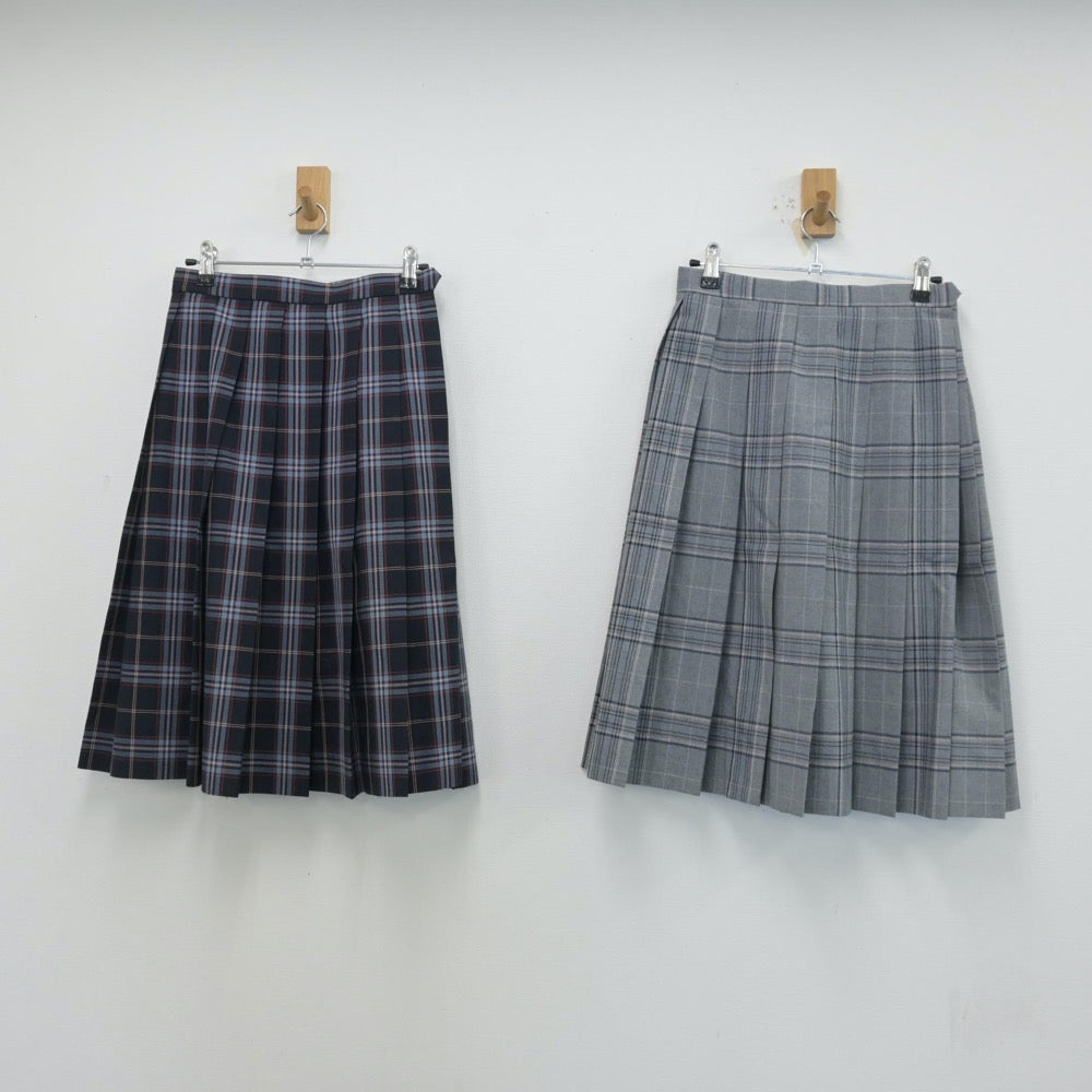 【中古】埼玉県 埼玉栄高等学校 女子制服 3点（ニットベスト・スカート）sf014063