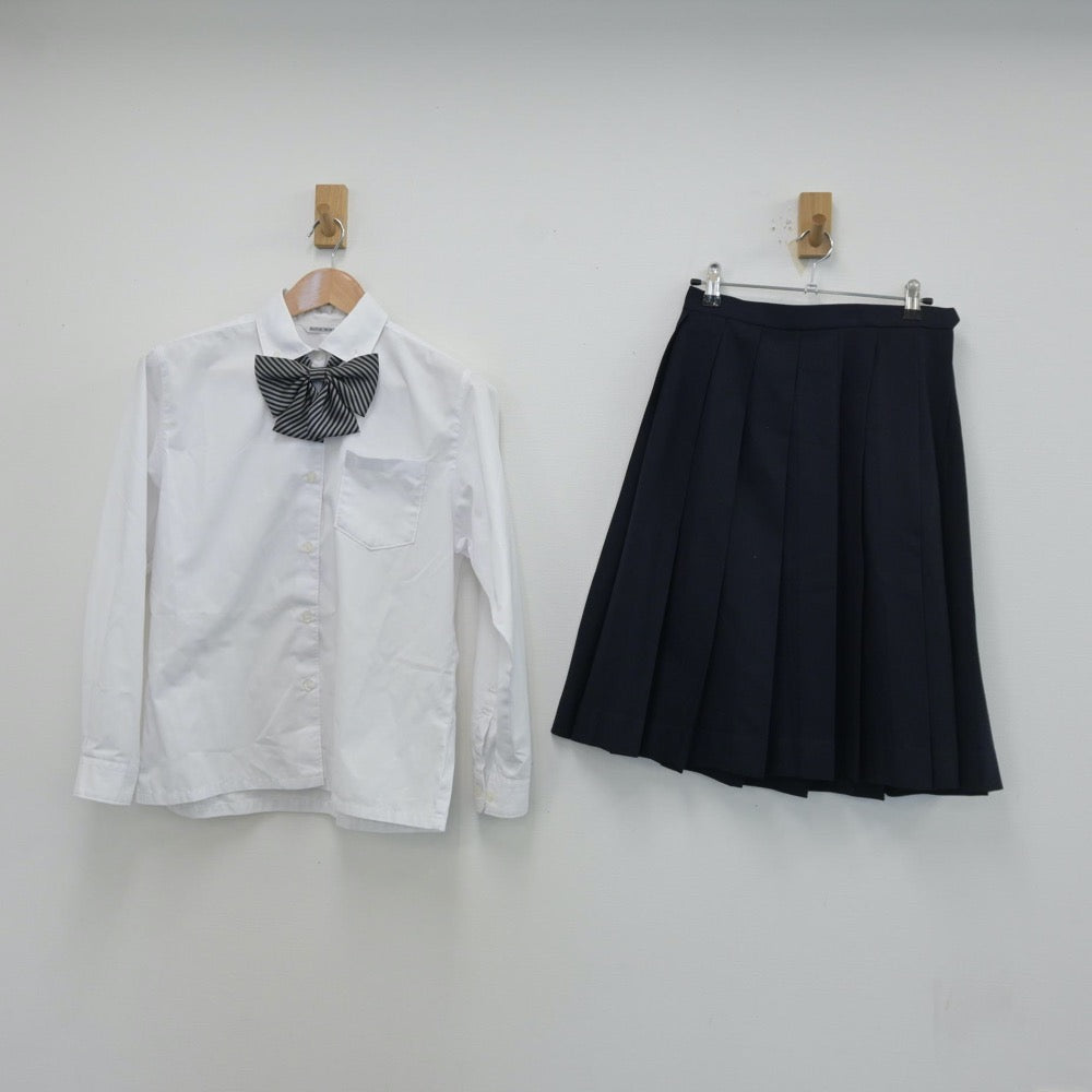 【中古】茨城県 聖徳大学附属取手聖徳女子高等学校 女子制服 5点（ブレザー・ベスト・シャツ・スカート）sf014065