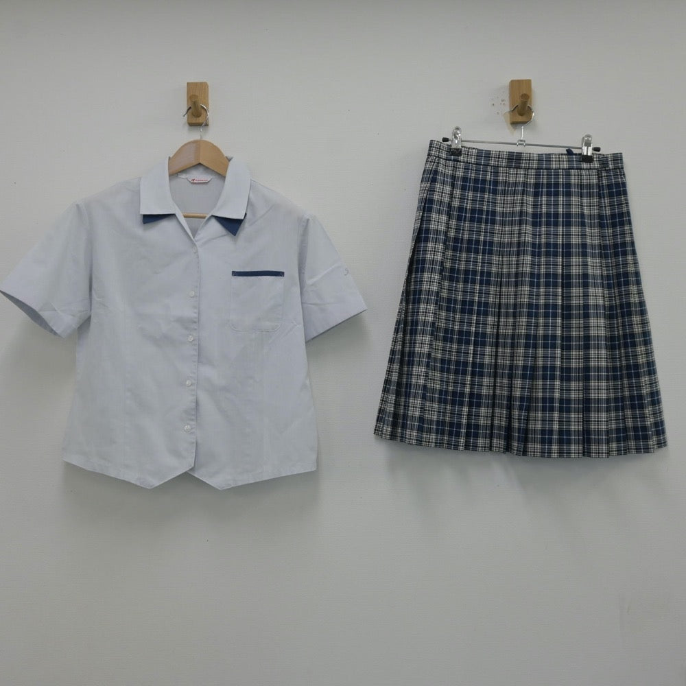 【中古】青森県 黒石高等学校 女子制服 3点（シャツ・シャツ・スカート）sf014125