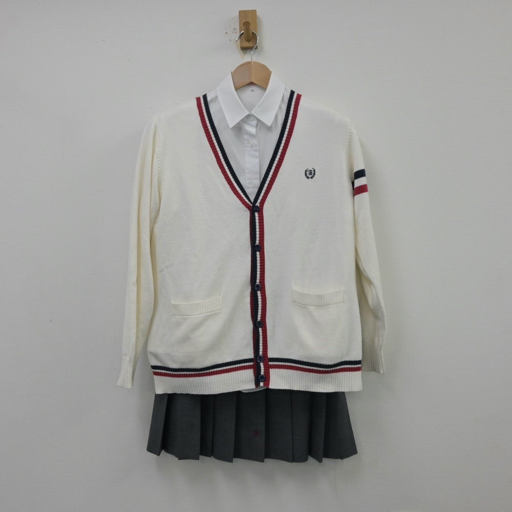 【中古】茨城県 常総学院高等学校 女子制服 4点（ブレザー・シャツ・ニット・スカート）sf014165