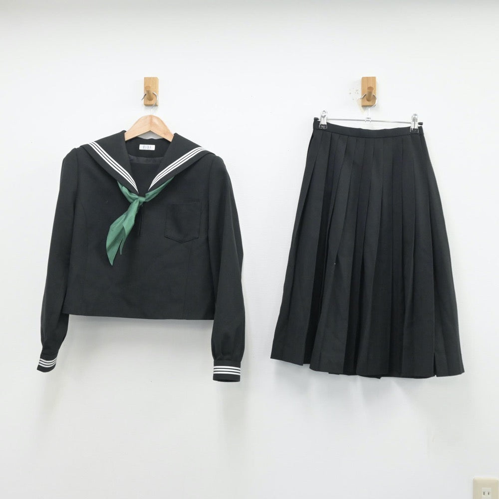 【中古】香川県 三豊市観音寺市学校組合立三豊中学校 女子制服 4点（セーラー服・スカート）sf014204