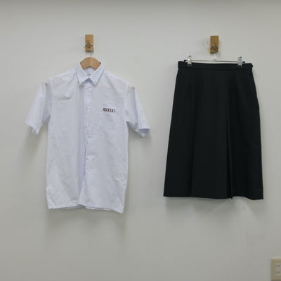 【中古】京都府 京都芸術高等学校 女子制服 2点（シャツ・スカート）sf014228