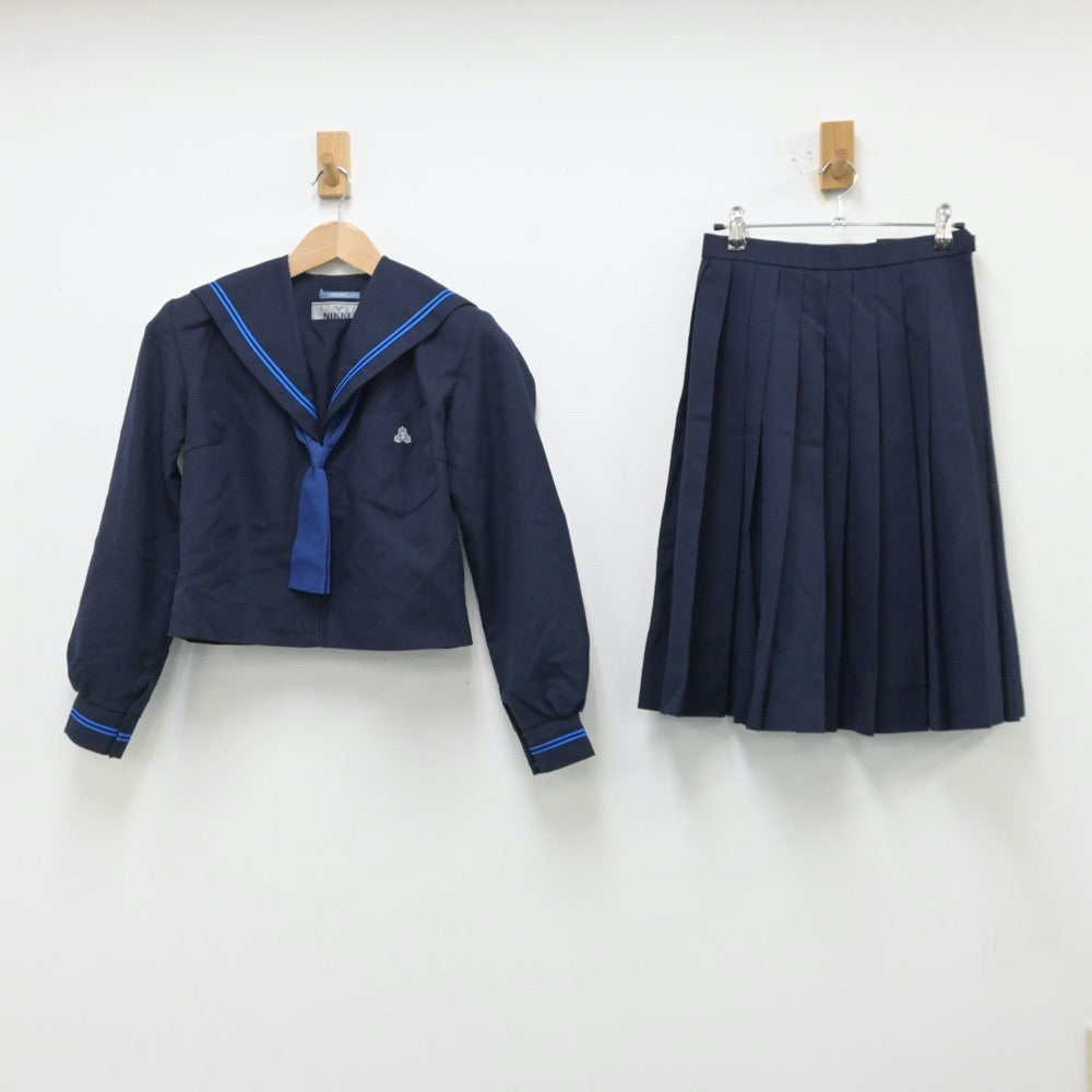 【中古】三重県 名張市立名張中学校 女子制服 4点（セーラー服・スカート・スカート）sf014232