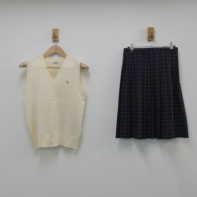 【中古】東京都 江戸川区立ニノ江中学校 女子制服 2点（ニットベスト・スカート）sf014240