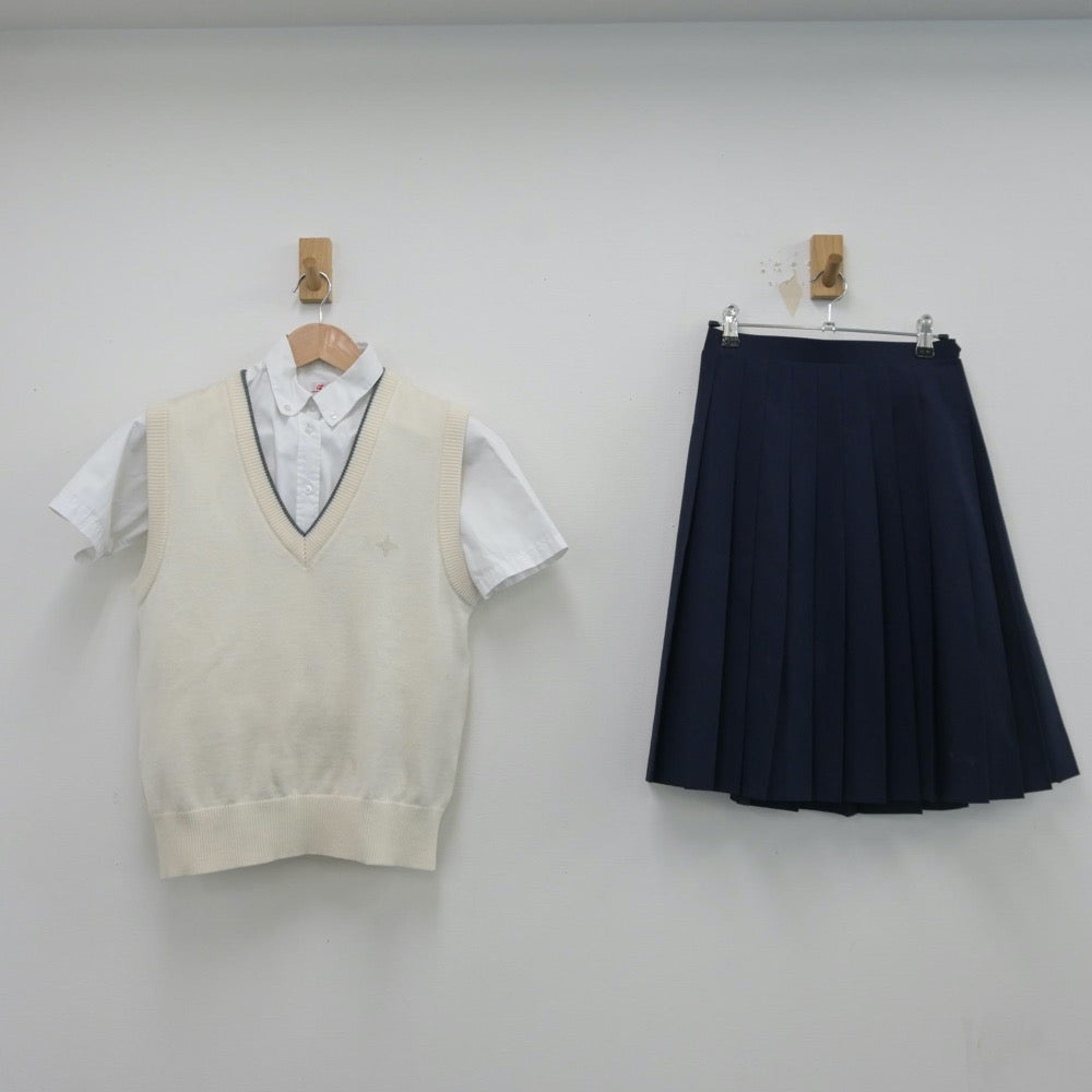 【中古】神奈川県 日本大学高等学校 女子制服 3点（シャツ・ニットベスト・スカート）sf014387