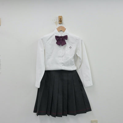 【中古】東京都 桜美林中学校 女子制服 4点（ブレザー・シャツ・スカート）sf014399