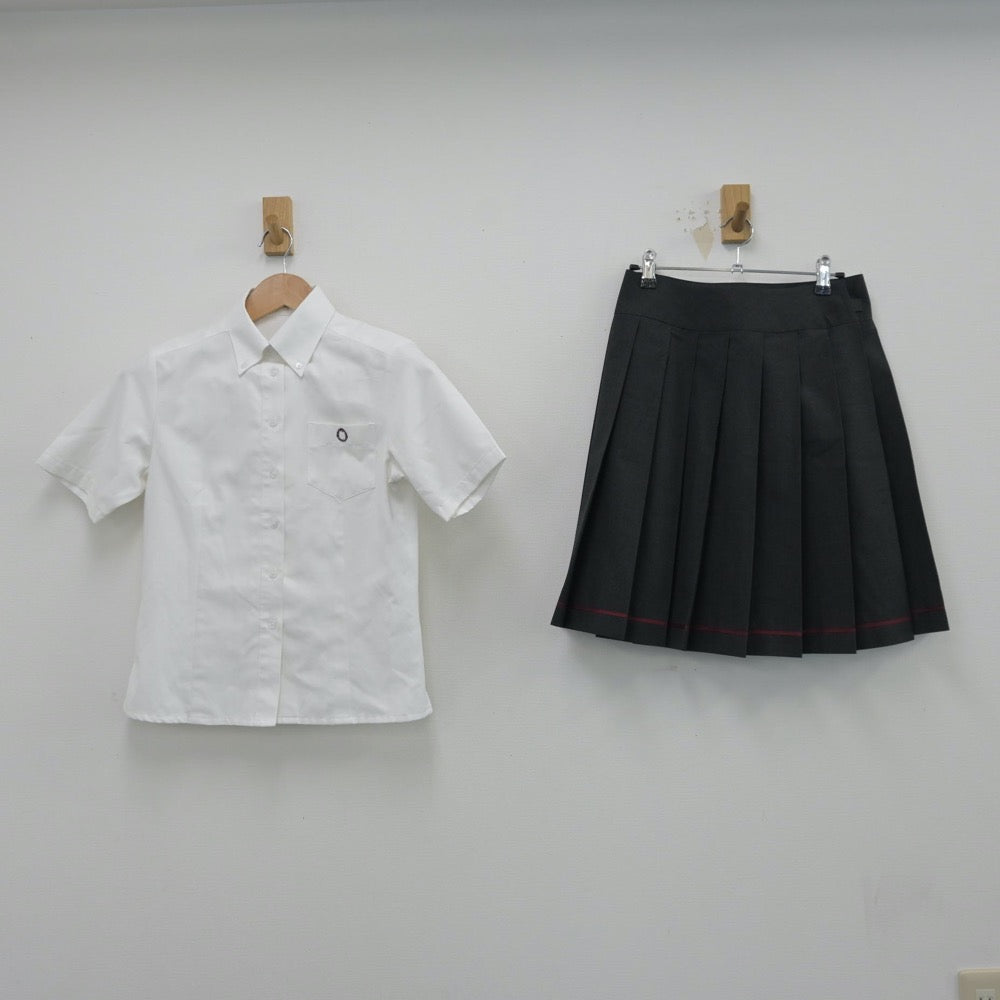 【中古】東京都 桜美林中学校 女子制服 2点（シャツ・スカート）sf014400