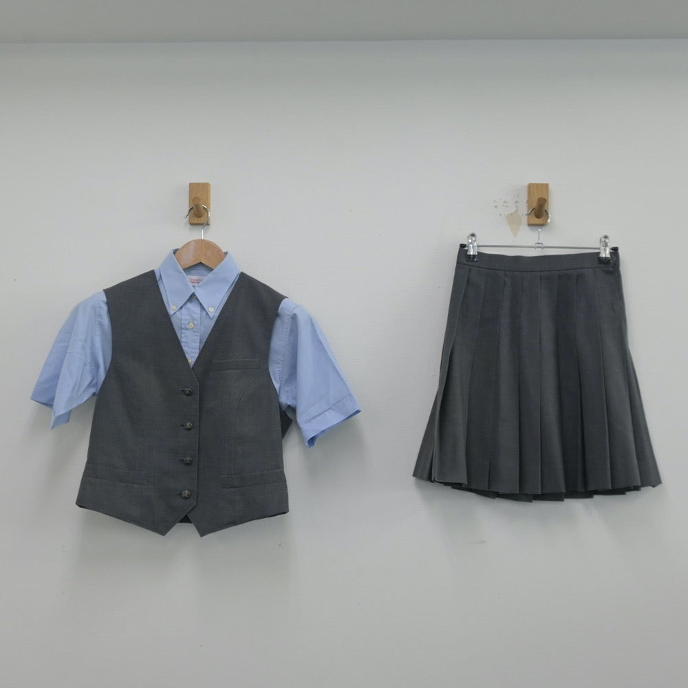 【中古】埼玉県 東京農業大学第三高等学校 女子制服 3点（シャツ・ベスト・スカート）sf014423