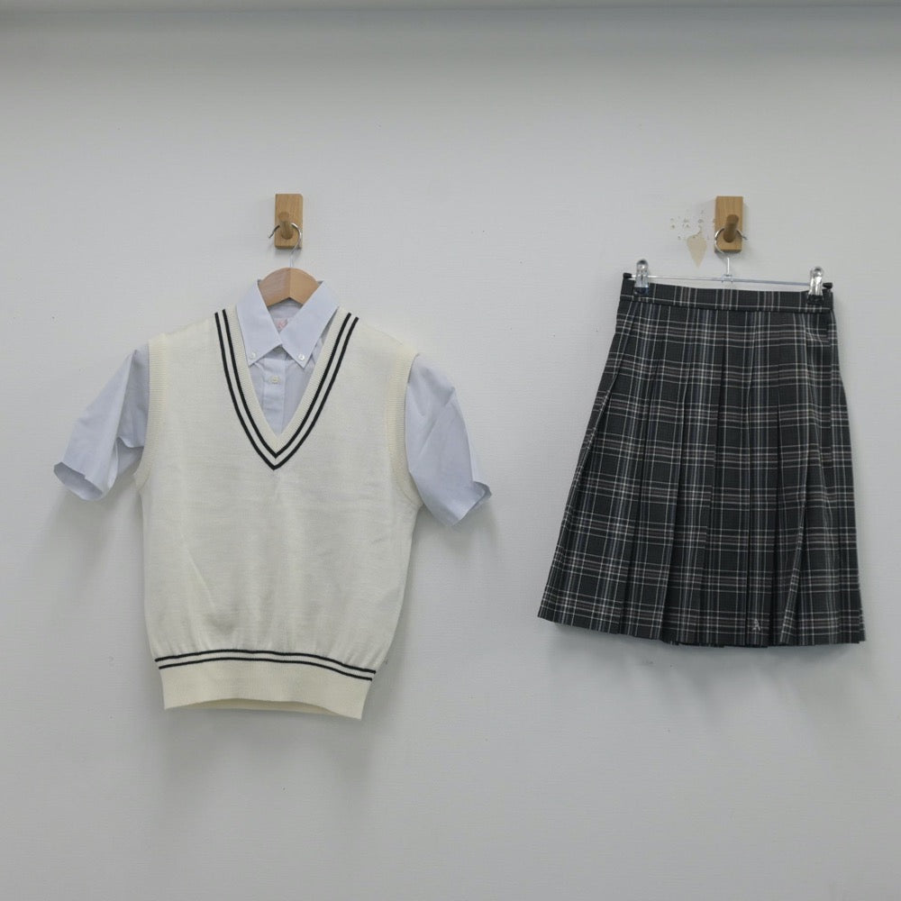 【中古】大阪府 旭高等学校 女子制服 3点（シャツ・ニットベスト・スカート）sf014446