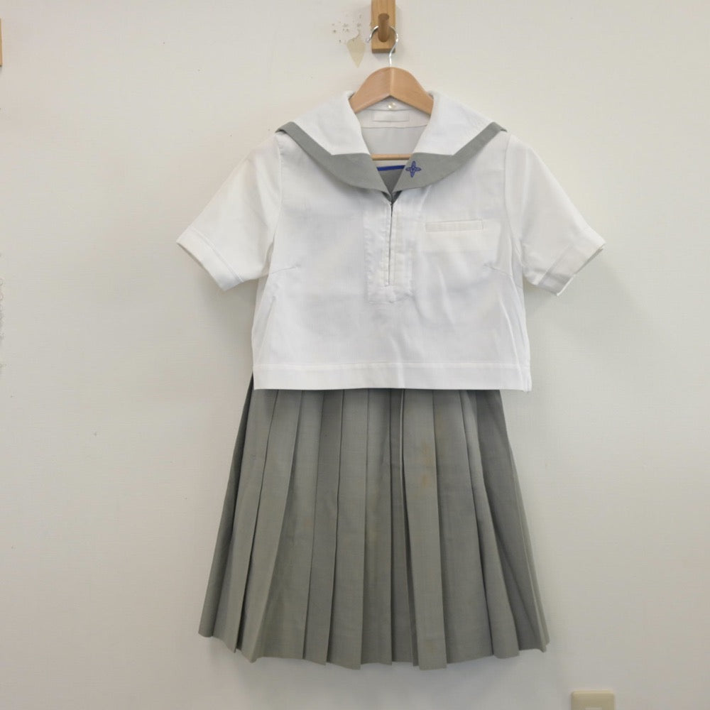 【中古】神奈川県 日本大学附属横浜中学校 女子制服 4点（セーラー服・セーラー服・スカート）sf014511