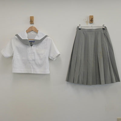 【中古】神奈川県 日本大学附属横浜中学校 女子制服 4点（セーラー服・セーラー服・スカート）sf014511