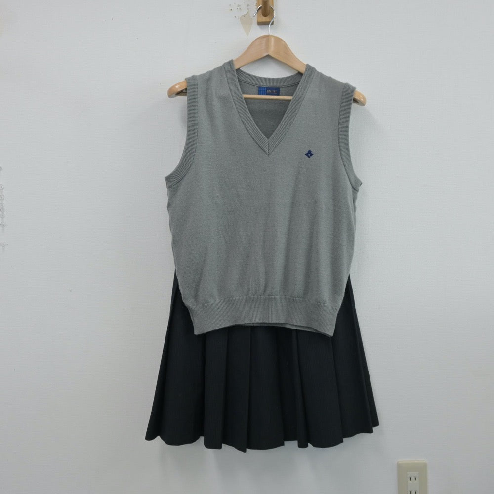 【中古】大阪府 摂津高等学校 女子制服 2点（ニットベスト・スカート）sf014526