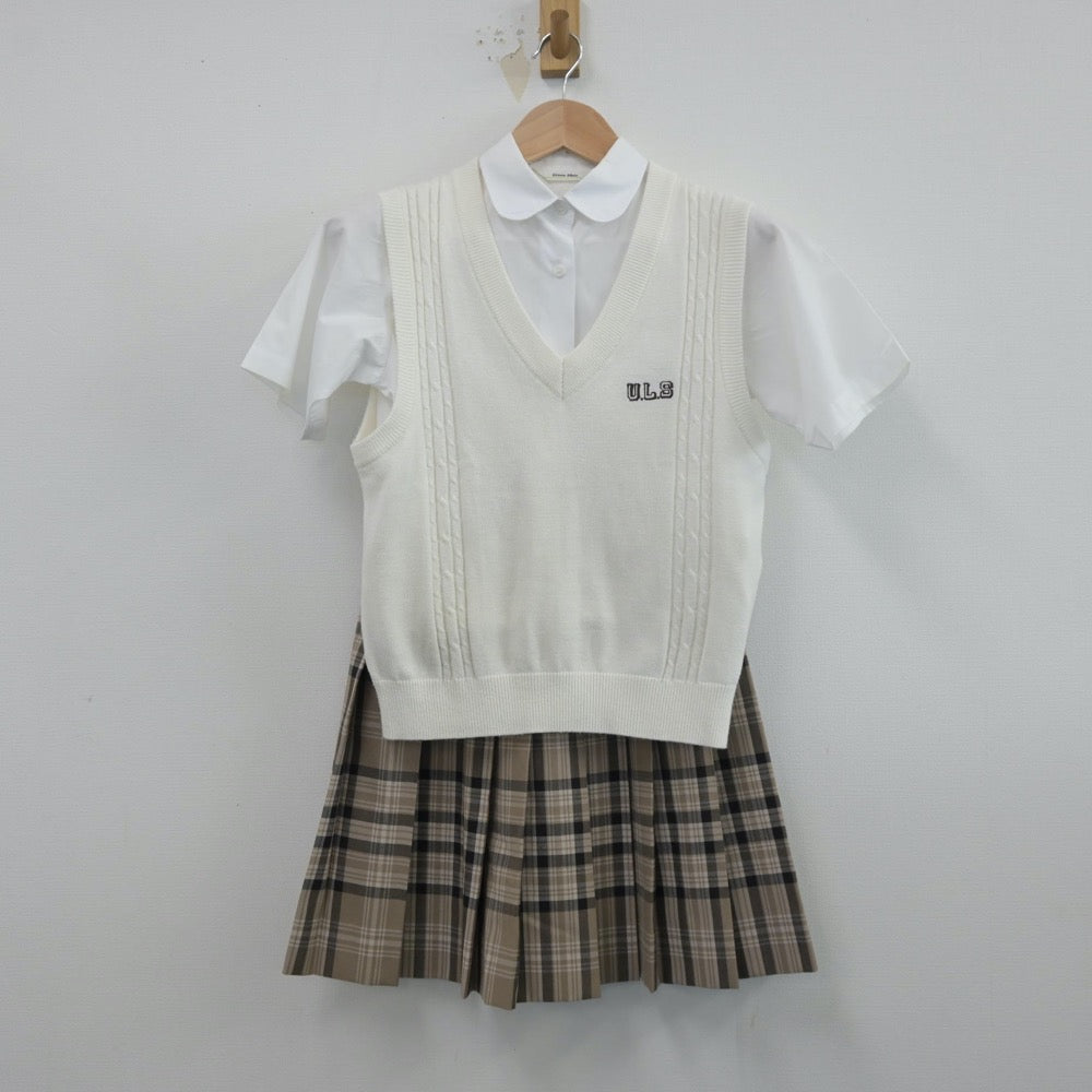 【中古】埼玉県 浦和ルーテル学院中学校 女子制服 4点（シャツ・ニットベスト・スカート）sf014534