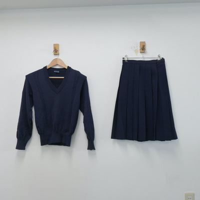 【中古】広島県 安田女子高等学校 女子制服 2点（ニット・スカート）sf014623