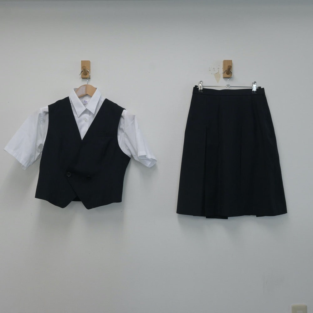 【中古】埼玉県 川口北高等学校 女子制服 3点（ベスト・シャツ・スカート）sf014625