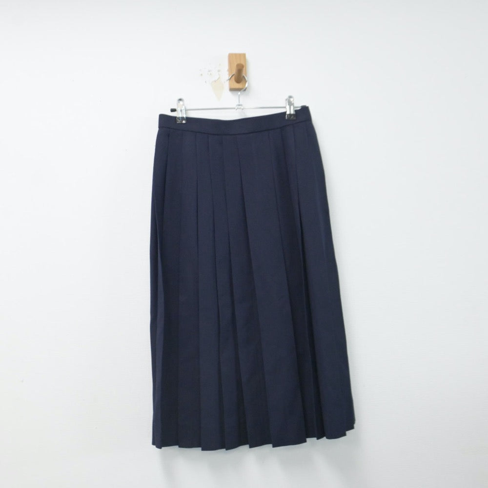 【中古】北海道 室蘭栄高等学校 女子制服 2点（セーラー服・スカート）sf014678