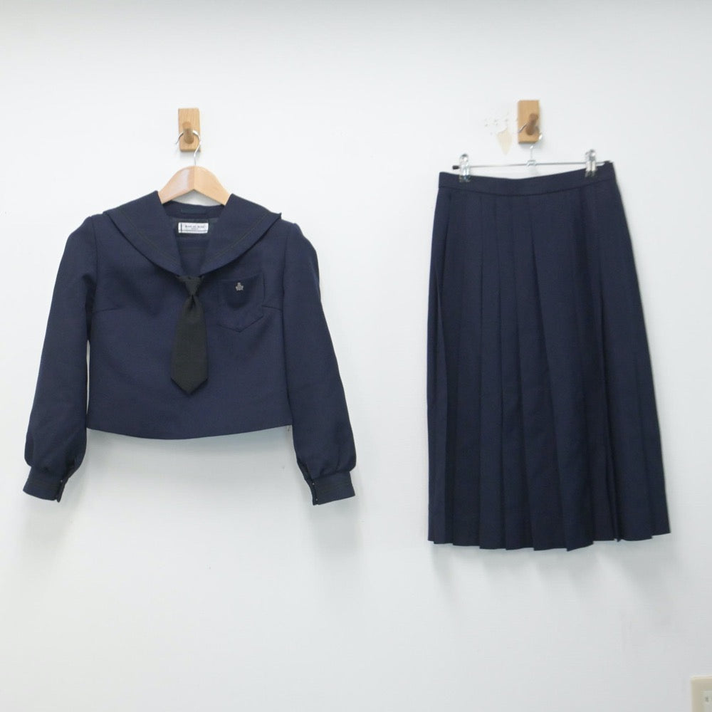 【中古】北海道 室蘭栄高等学校 女子制服 3点（セーラー服・スカート）sf014679