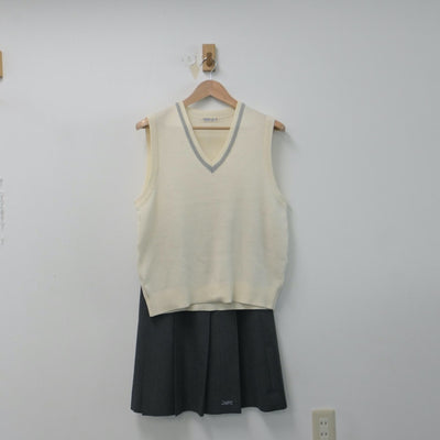 【中古】広島県 舟入高等学校 女子制服 2点（ニットベスト・スカート）sf014686