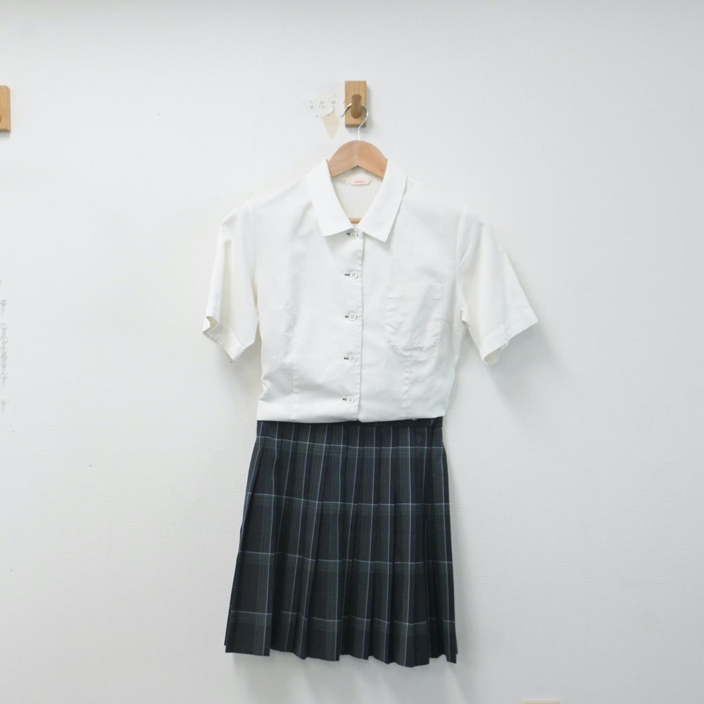 【中古】東京都 飛鳥高等学校 女子制服 3点（シャツ・スカート）sf014690