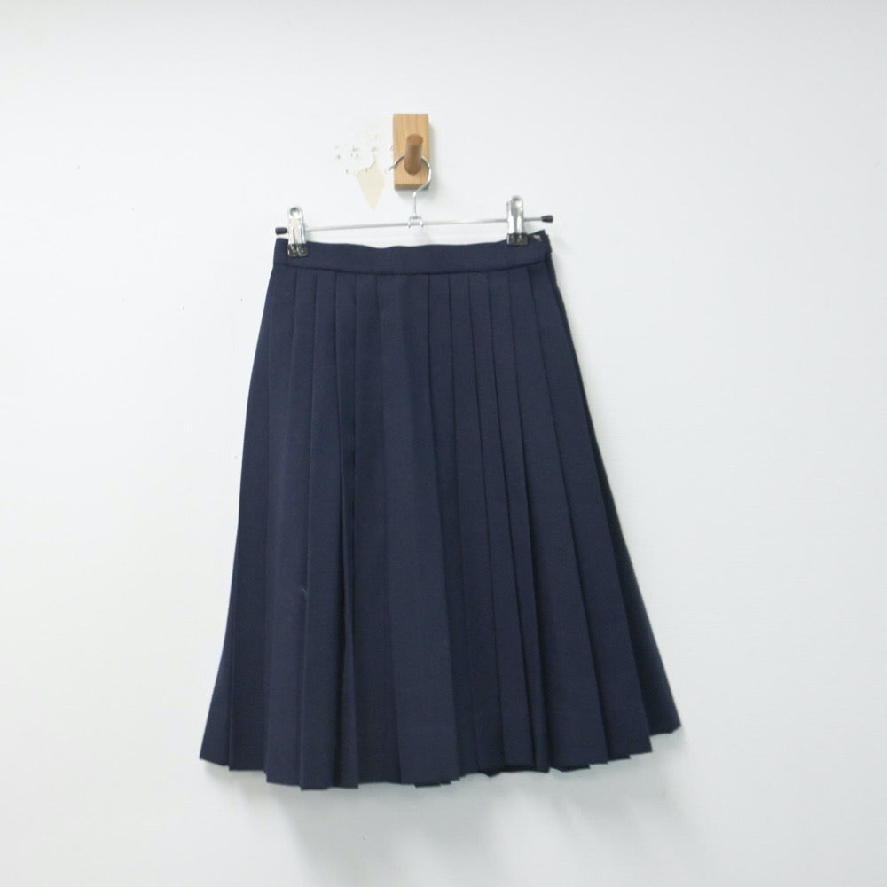 【中古】愛知県 熱田高等学校 女子制服 3点（セーラー服・スカート・スカート）sf014693