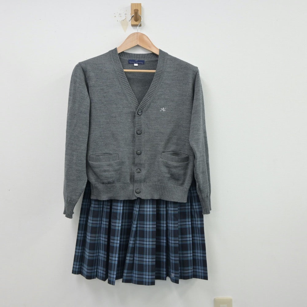 【中古】大阪府 大阪府立西成高等学校 女子制服 3点（ブレザー・ニット・スカート）sf014884