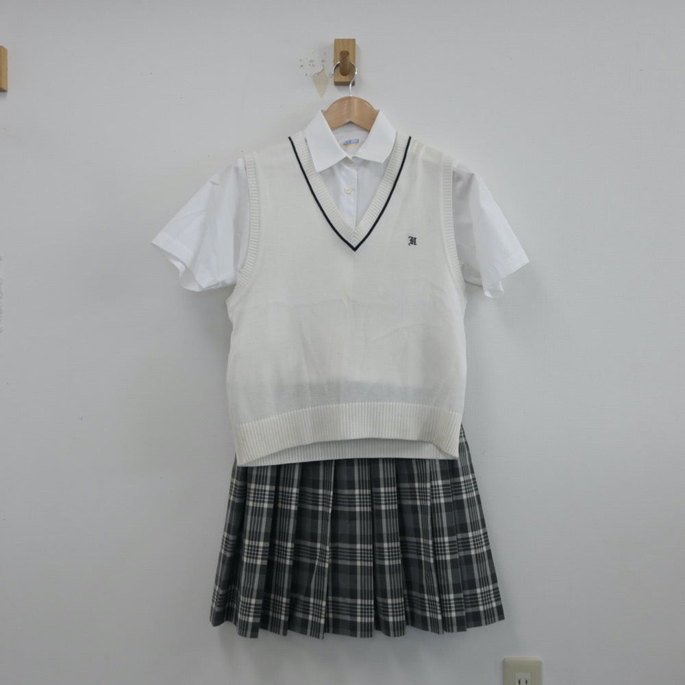 【中古】埼玉県 本庄東高等学校 女子制服 3点（シャツ・ニットベスト・スカート）sf014925