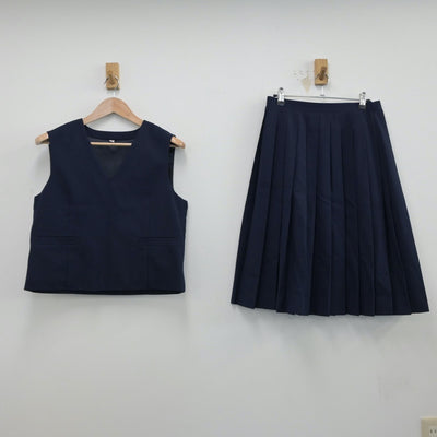 【中古】埼玉県 寄居町立寄居中学生 女子制服 3点（ブレザー・ベスト・スカート）sf014951