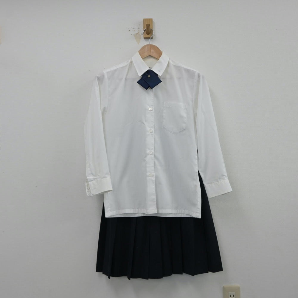 【中古】東京都 東京家政大学附属女子中学校・高等学校 女子制服 4点（ブレザー・シャツ・スカート）sf014956