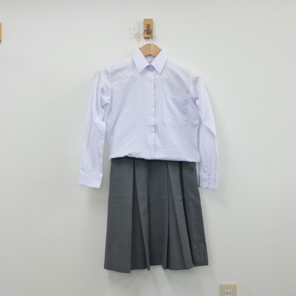 【中古】神奈川県 横浜市立日吉台西中学校 女子制服 4点（ブレザー・シャツ・ベスト・スカート）sf014977