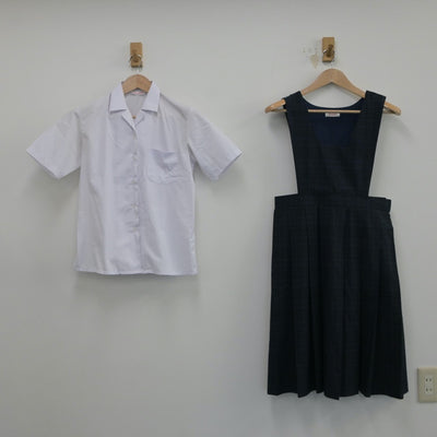 【中古】福岡県 和白中学校 女子制服 2点（シャツ・ジャンパースカート）sf014992