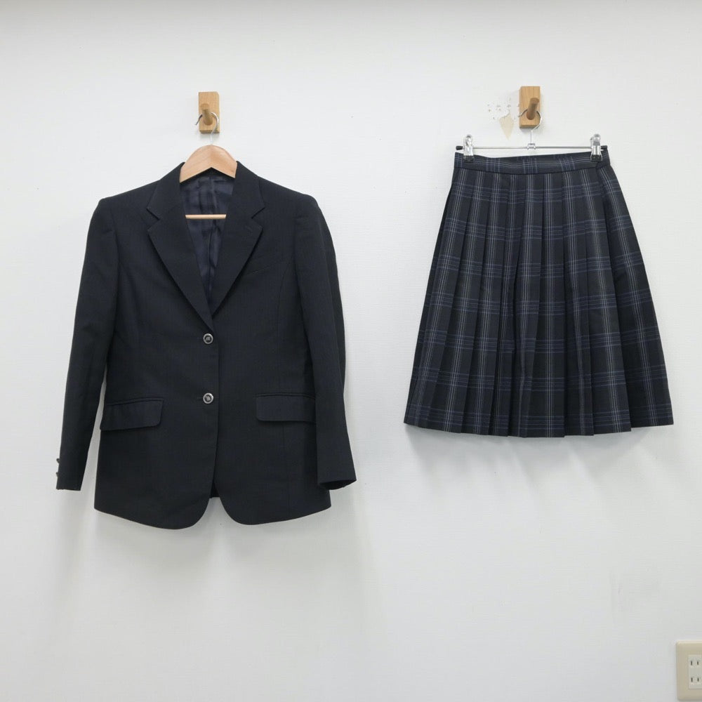 【中古】東京都 目黒学院高等学校 女子制服 4点（ブレザー・ニット・スカート）sf015013