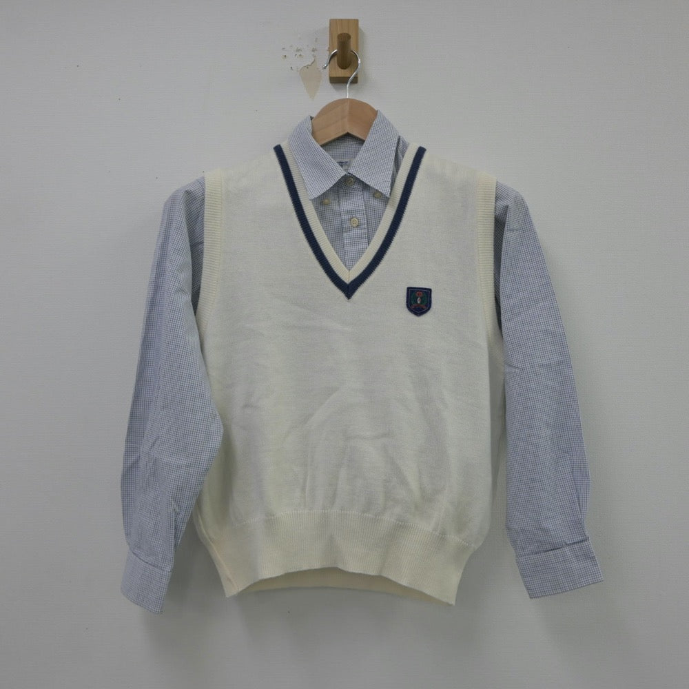 【中古】沖縄県 那覇国際高等学校 女子制服 2点（シャツ・ニットベスト）sf015015