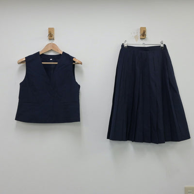 【中古】埼玉県 岩槻中学校 女子制服 2点（ベスト・スカート）sf015026