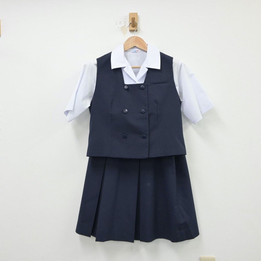 【中古】埼玉県 川越女子高等学校 女子制服 3点（シャツ・ベスト・スカート）sf015065