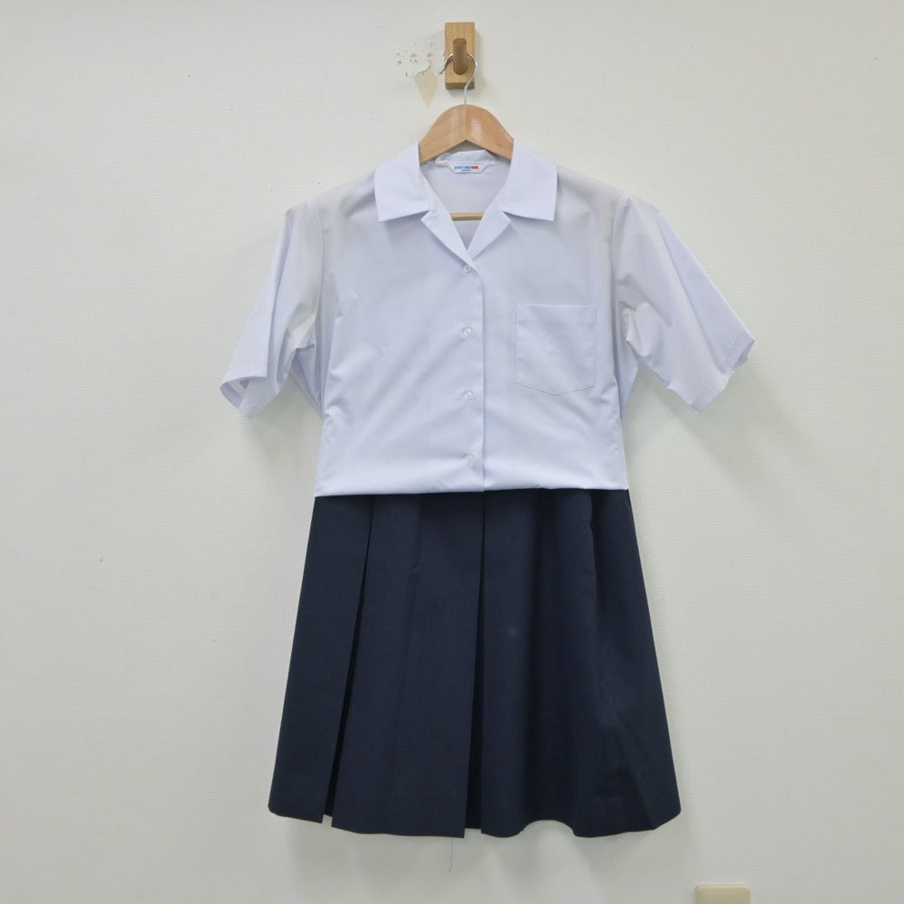 【中古】埼玉県 川越女子高等学校 女子制服 3点（シャツ・ベスト・スカート）sf015065