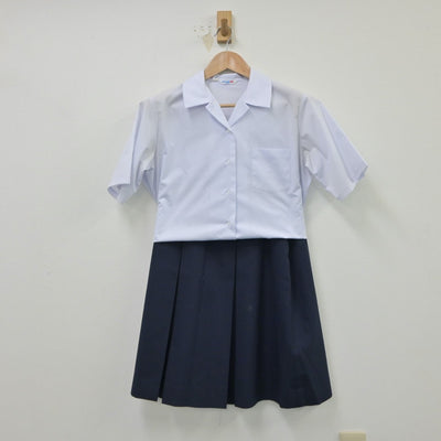 【中古】埼玉県 川越女子高等学校 女子制服 3点（シャツ・ベスト・スカート）sf015065